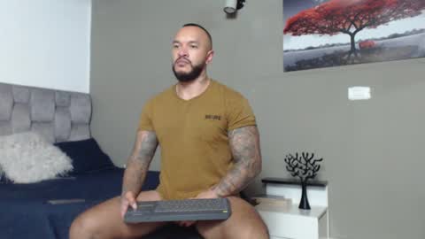Snapshot of emanuelspencer chatting on June 29, 2026, 7:14 pm emanuelspencer online show from June 29, 2026, 7:14 pm