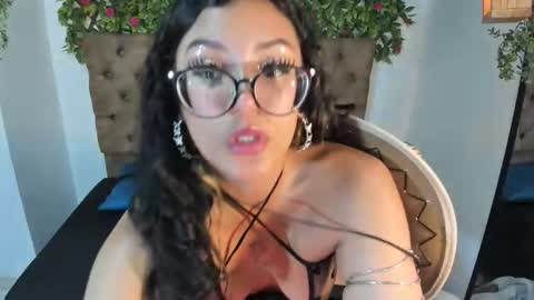 Emari online show from April 24, 2026, 1:35 pm