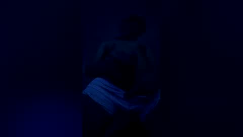 Snapshot of emberacatio chatting on December 18, 2025, 9:54 pm emberacatio online show from December 18, 2025, 9:54 pm