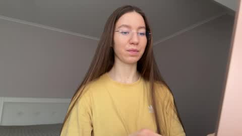 Alina online show from March 27, 2026, 1:55 pm