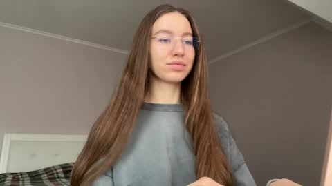 Alina online show from April 30, 2026, 3:40 pm