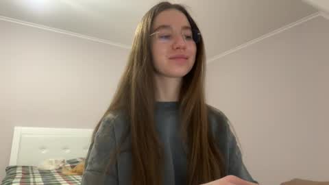 Alina online show from April 30, 2026, 8:57 pm