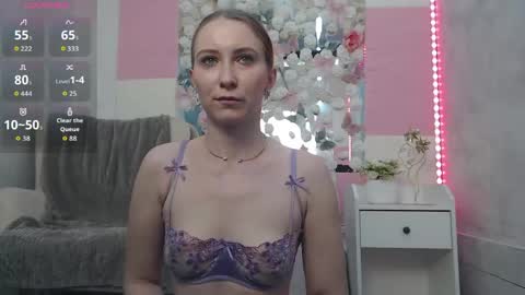 Snapshot of emberluna_ chatting on May 12, 2026, 7:05 am Ember online show from May 12, 2026, 7:05 am