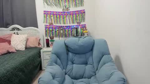 Ember Pheonixxx online show from March 5, 2025, 3:29 am