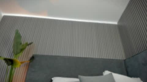 Snapshot of emelie_89 chatting on May 20, 2026, 11:38 am emelie_89 online show from May 20, 2026, 11:38 am