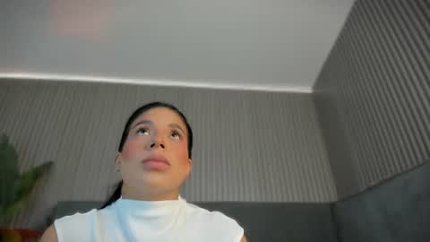 Snapshot of emelie_89 chatting on June 13, 2026, 11:41 am emelie_89 online show from June 13, 2026, 11:41 am