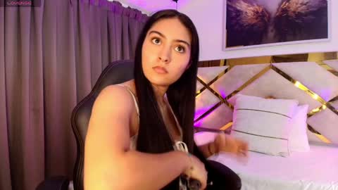 Emily  online show from May 3, 2026, 9:04 am