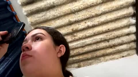 Snapshot of emely_pregnant chatting on October 25, 2025, 2:02 pm emely_pregnant online show from October 25, 2025, 2:02 pm