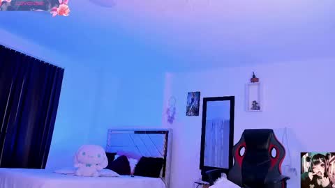 Emely Rous online show from April 29, 2026, 10:49 pm