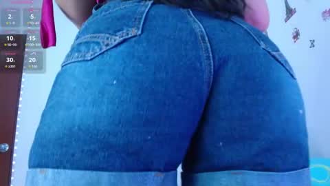 emely ross online show from June 16, 2026, 1:03 pm