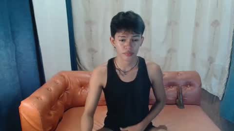 Snapshot of emerald_cummer chatting on March 30, 2026, 7:04 pm emerald_cummer online show from March 30, 2026, 7:04 pm