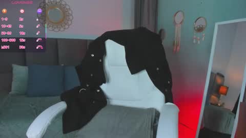 Esmeralda online show from March 14, 2026, 1:49 pm