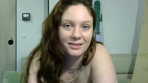 Snapshot of emerieskye chatting on March 5, 2025, 5:39 pm EmerieSkye online show from March 5, 2025, 5:39 pm