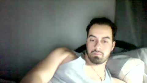 Snapshot of emgee88 chatting on January 12, 2025, 6:28 am emgee88 online show from January 12, 2025, 6:28 am