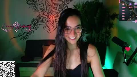 Emmily Roberts online show from May 12, 2026, 11:57 pm
