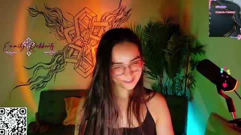 Emmily Roberts online show from May 22, 2026, 1:57 am