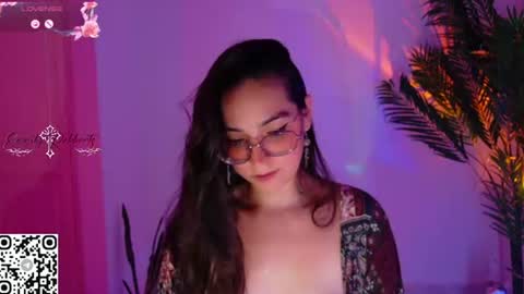 Emmily Roberts online show from July 23, 2026, 1:58 am