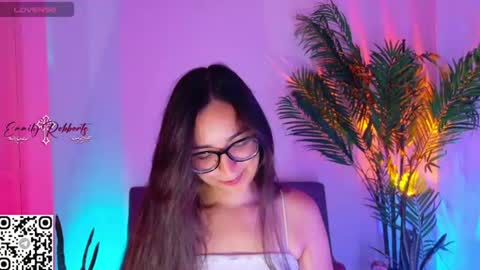Emmily Roberts online show from July 28, 2026, 9:47 pm