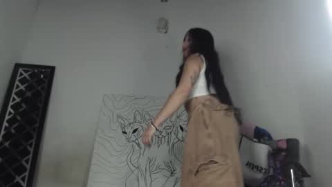 Antonella  online show from September 14, 2025, 12:21 am