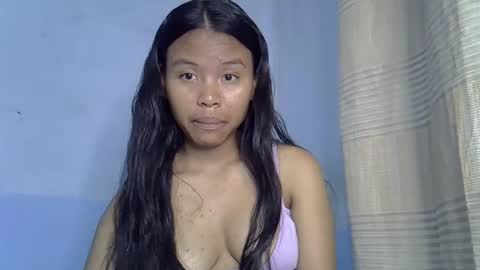 Snapshot of emiehottie chatting on May 23, 2026, 6:01 pm Ami online show from May 23, 2026, 6:01 pm