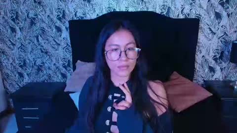Snapshot of emigomez_ chatting on May 25, 2026, 12:38 am Emilia Gomez online show from May 25, 2026, 12:38 am