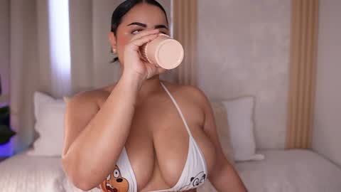    online show from December 25, 2024, 9:54 pm