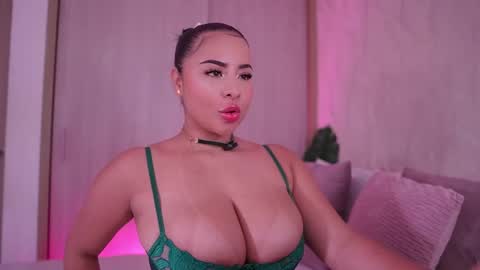    online show from October 30, 2025, 1:45 pm