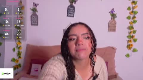 Snapshot of emiily_curly chatting on June 6, 2026, 9:03 am Emily online show from June 6, 2026, 9:03 am