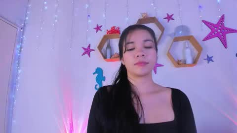 Snapshot of emiily_parkerr chatting on October 16, 2025, 3:07 am Emily online show from October 16, 2025, 3:07 am