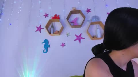 Snapshot of emiily_parkerr chatting on November 26, 2025, 3:07 am Emily online show from November 26, 2025, 3:07 am