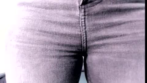 Emily online show from February 20, 2025, 11:53 am