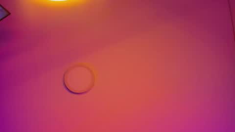   online show from October 10, 2025, 11:15 pm