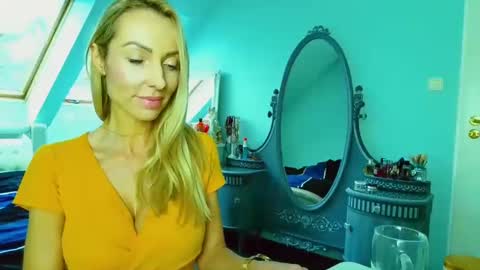 Emila online show from January 27, 2025, 12:26 pm