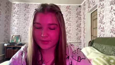 Milena online show from July 29, 2026, 7:17 am
