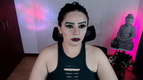 Snapshot of emili_evans_ chatting on May 31, 2026, 2:13 pm POWERFULL GODDESS EMILI online show from May 31, 2026, 2:13 pm