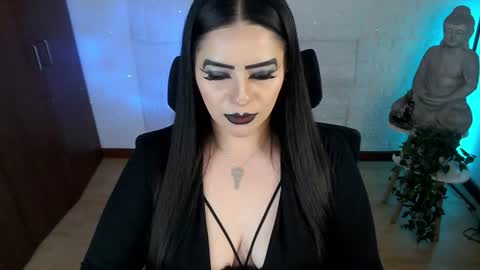 Snapshot of emili_evans_ chatting on July 31, 2026, 1:38 am POWERFULL GODDESS EMILI online show from July 31, 2026, 1:38 am