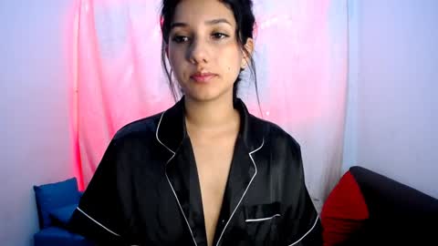 emili riders online show from December 30, 2024, 11:59 am