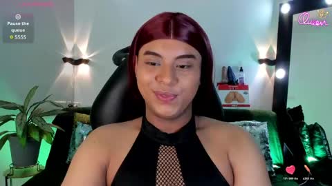 Snapshot of emili_roux chatting on May 16, 2026, 10:12 am Emili roux online show from May 16, 2026, 10:12 am