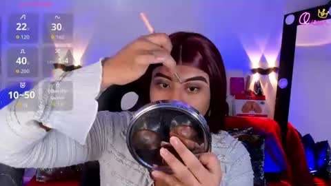 Snapshot of emili_roux chatting on June 20, 2026, 10:29 am Emili roux online show from June 20, 2026, 10:29 am