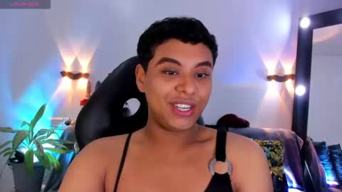 Snapshot of emili_roux chatting on June 26, 2026, 11:14 am Emili roux online show from June 26, 2026, 11:14 am