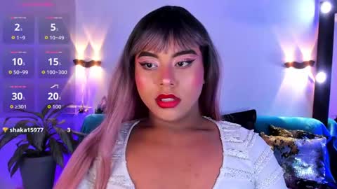 Snapshot of emili_roux chatting on July 28, 2026, 4:39 pm Emili roux online show from July 28, 2026, 4:39 pm
