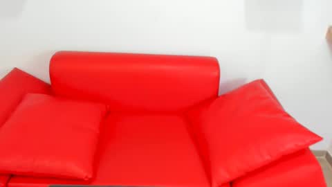 emili_slim online show from September 11, 2025, 8:20 pm