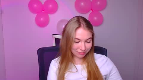 Emilia online show from February 12, 2025, 9:10 am