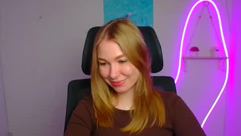 Emilia online show from April 2, 2026, 11:41 am