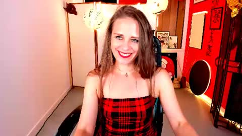 Emilia Bedy online show from July 22, 2026, 5:21 am