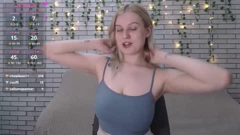 Snapshot of emiliaduchess chatting on February 24, 2025, 2:37 pm Amili online show from February 24, 2025, 2:37 pm