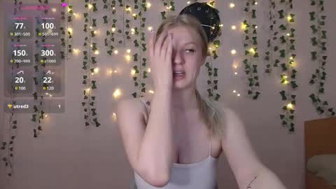 Snapshot of emiliaduchess chatting on March 6, 2025, 4:28 pm Amili online show from March 6, 2025, 4:28 pm