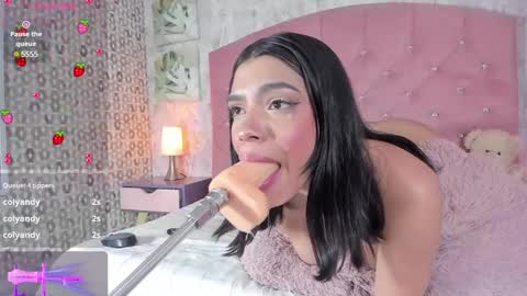 Snapshot of emilie_james chatting on February 8, 2025, 8:10 pm Emilie James online show from February 8, 2025, 8:10 pm