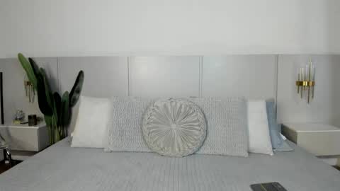 Snapshot of emilie_martinez chatting on May 30, 2026, 3:14 am Emilie online show from May 30, 2026, 3:14 am