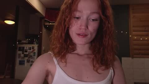 Emi  online show from October 23, 2025, 2:16 pm